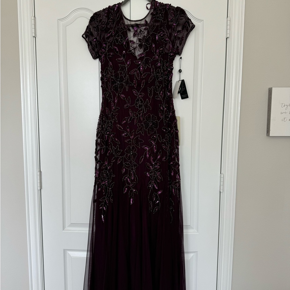 Adrianna Papell Purple Maxi Gown with V-Neck and Cap Sleeves for Wedding Guest